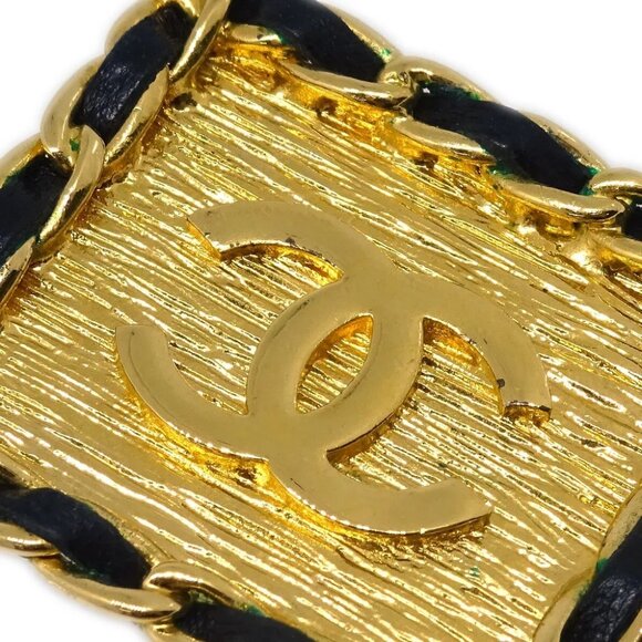 Chanel Square Leather Earrings Clip-On Gold 26 - Picture 2 of 4